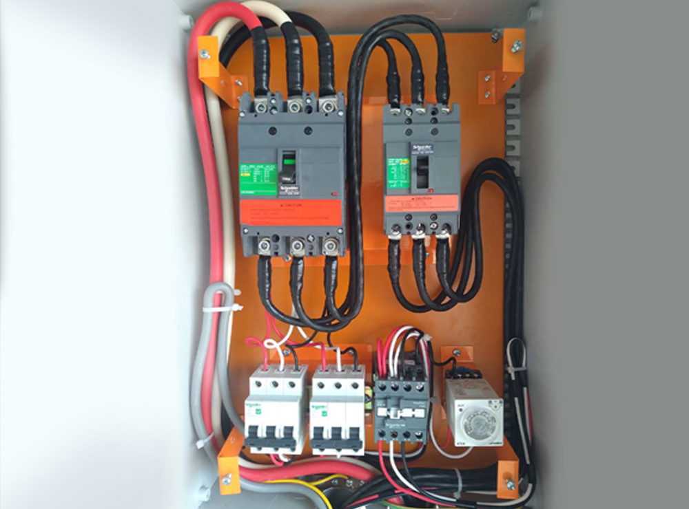 panel electrico poultry